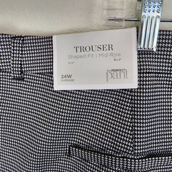 Christopher & Banks Women's Black/White Shaped-Fit Trouser Pants Size 24W NWT - Picture 9 of 16